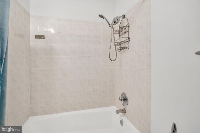 107 LEXINGTON CT, Warminster, PA 18974