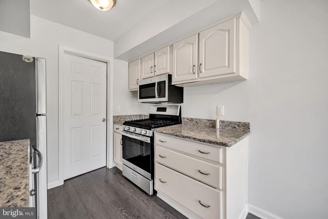 107 LEXINGTON CT, Warminster, PA 18974