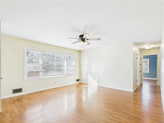 611 Tamarind Street, Harrison, AR 72601