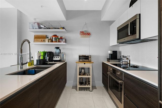 301 Altara Ave 823, Coral Gables, FL 33146