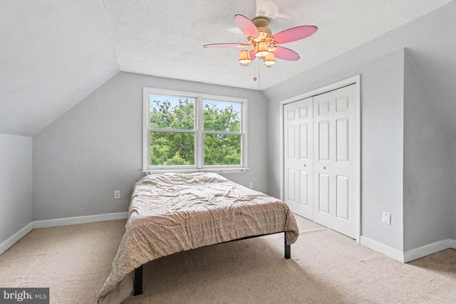 19 FOREST LN, Shippensburg, PA 17257