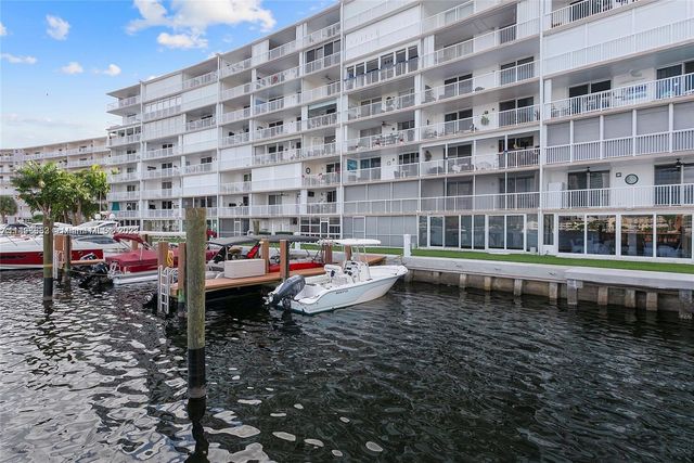 410 Golden Isles Dr 202, Hallandale Beach, FL 33009