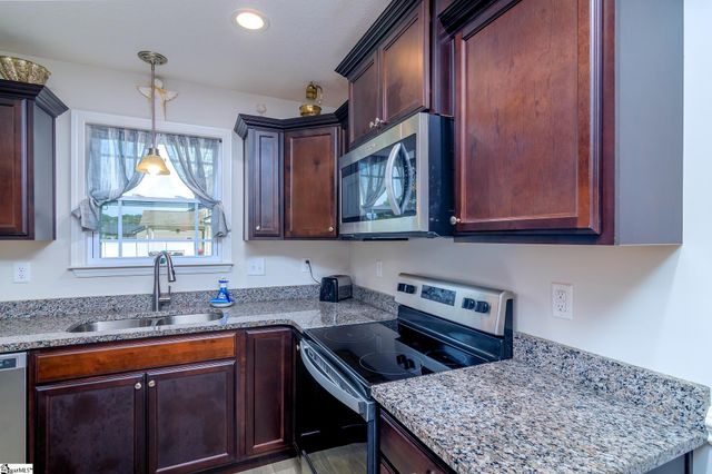 834 John Weaver Trace, Inman, SC 29349