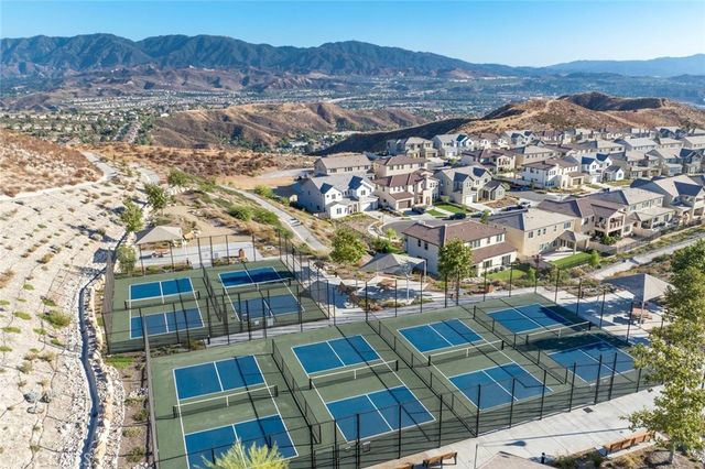 17806 Top Court, Canyon Country, CA 91350