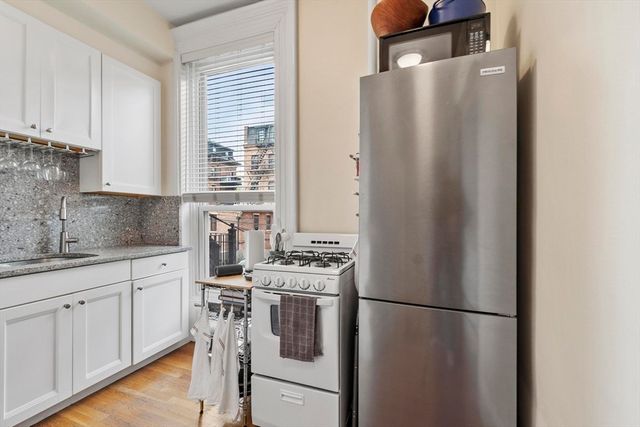 73 Rutland St 2, Boston, MA 02118
