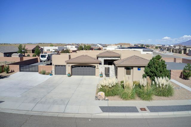 6639 Sujeto Road NW, Albuquerque, NM 87120