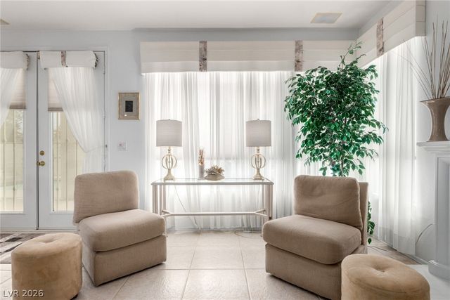 1708 Desert Fort Street, Las Vegas, NV 89128