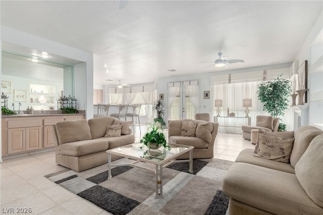 1708 Desert Fort Street, Las Vegas, NV 89128