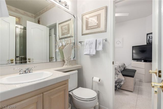 1708 Desert Fort Street, Las Vegas, NV 89128