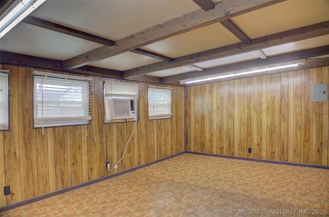 7122 E Easton Place, Tulsa, OK 74115