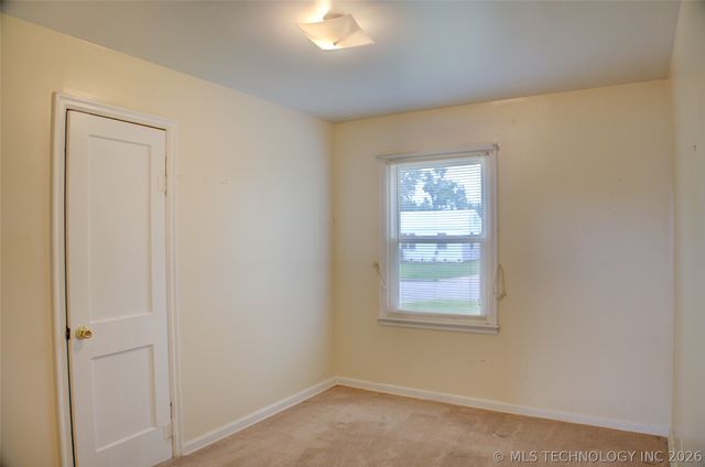 7122 E Easton Place, Tulsa, OK 74115