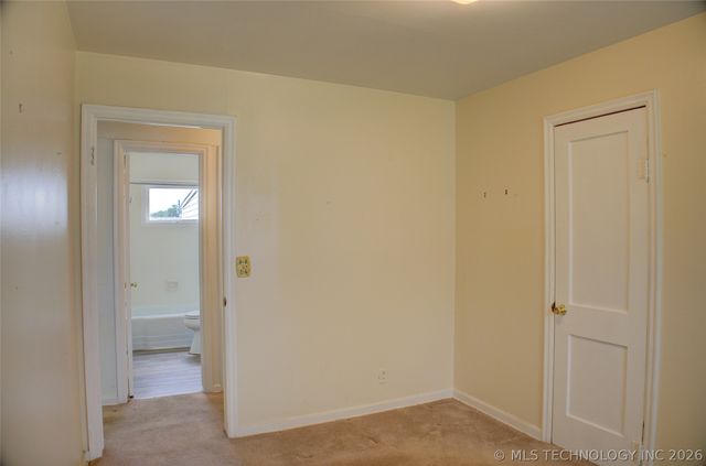 7122 E Easton Place, Tulsa, OK 74115