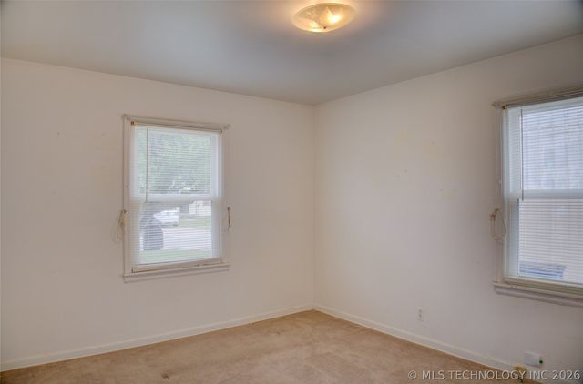 7122 E Easton Place, Tulsa, OK 74115