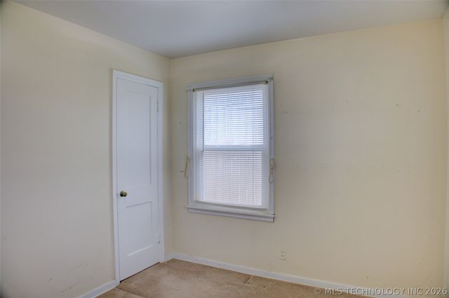 7122 E Easton Place, Tulsa, OK 74115
