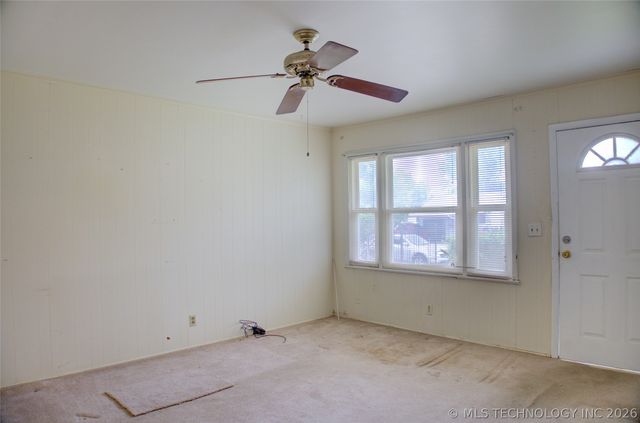 7122 E Easton Place, Tulsa, OK 74115