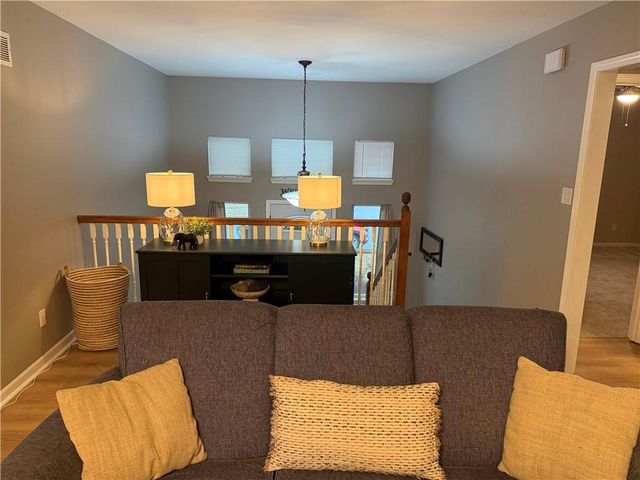 521 Hillbrook Drive, Lansing, KS 66043