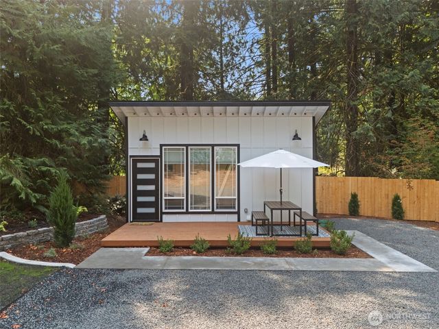 101 SE Mallard Beach Lane, Shelton, WA 98584