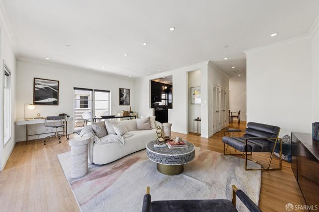 2139 Green Street B, San Francisco, CA 94123