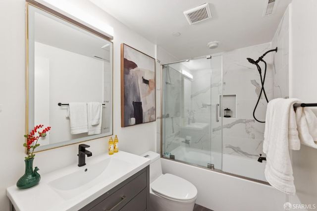 2139 Green Street B, San Francisco, CA 94123