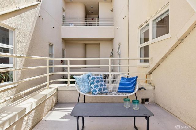 2139 Green Street B, San Francisco, CA 94123