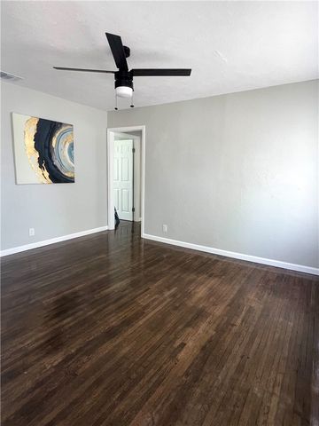 4218 Cottage St, Corpus Christi, TX 78415