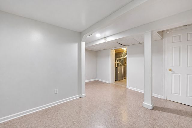 5349 W Fletcher Street, Chicago, IL 60641