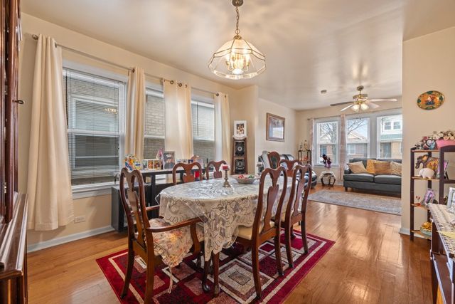 5349 W Fletcher Street, Chicago, IL 60641