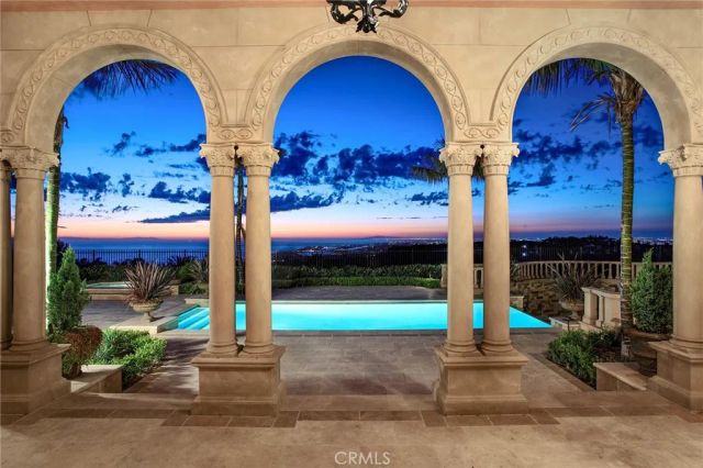 12 Skyridge, Newport Coast, CA 92657