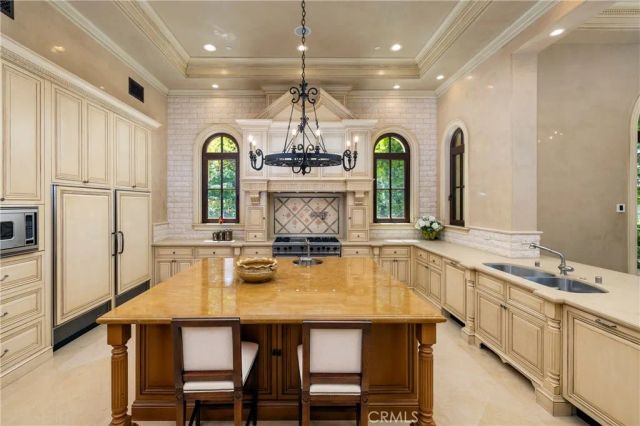 12 Skyridge, Newport Coast, CA 92657