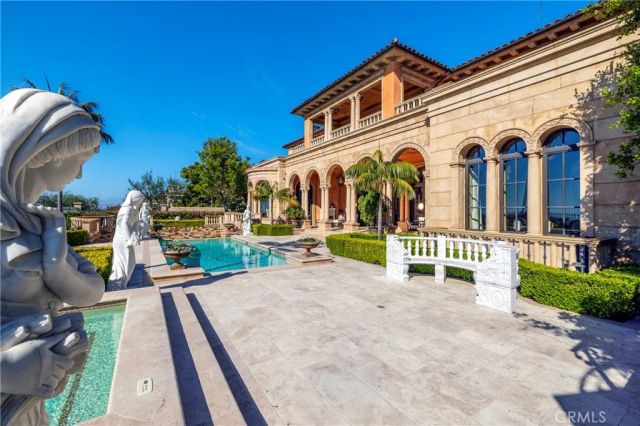 12 Skyridge, Newport Coast, CA 92657