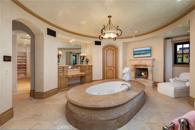 12 Skyridge, Newport Coast, CA 92657