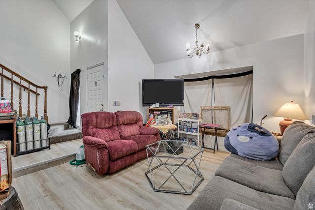 9660 S STORNOWAY CIR, South Jordan, UT 84009