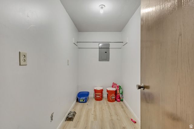 9660 S STORNOWAY CIR, South Jordan, UT 84009