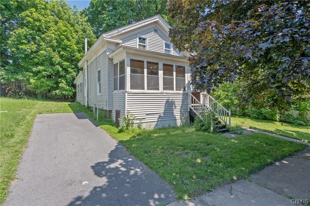 213 East 2nd Street, Oswego, NY 13126