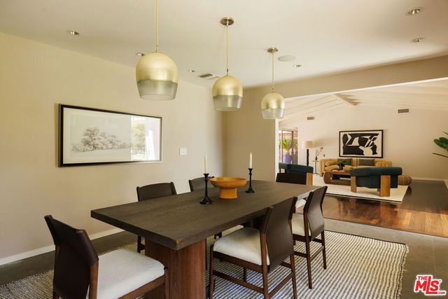 880 Canterbury Road, San Marino, CA 91108