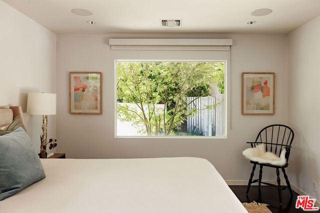 880 Canterbury Road, San Marino, CA 91108