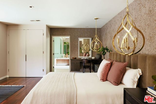 880 Canterbury Road, San Marino, CA 91108