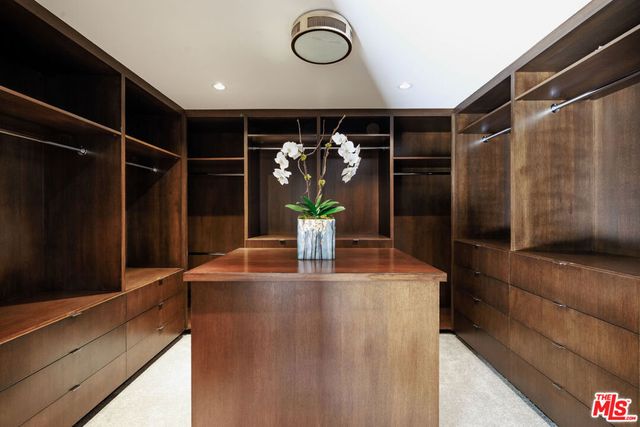 880 Canterbury Road, San Marino, CA 91108