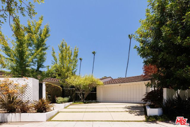880 Canterbury Road, San Marino, CA 91108