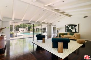 880 Canterbury Road, San Marino, CA 91108
