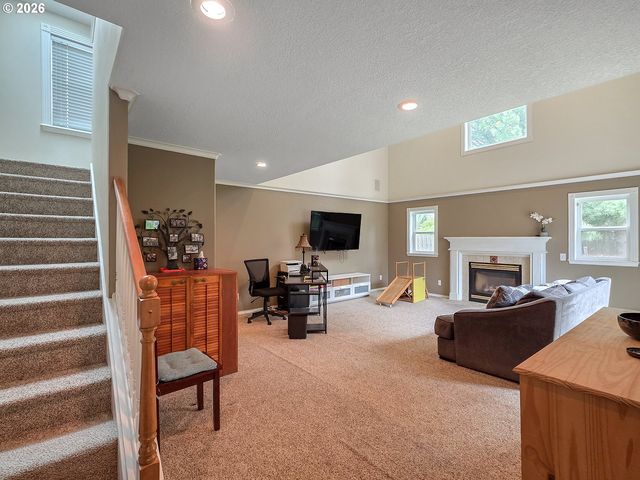 22297 Ne FAILING St, Fairview, OR 97024