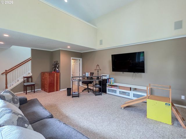 22297 Ne FAILING St, Fairview, OR 97024