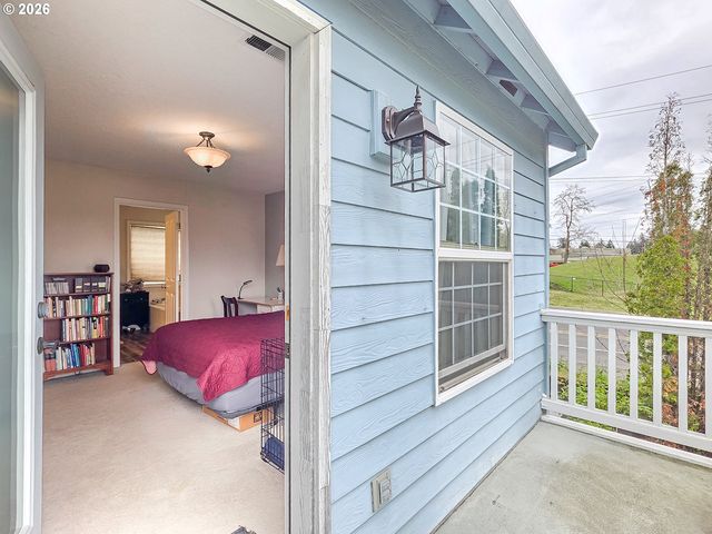 22297 Ne FAILING St, Fairview, OR 97024