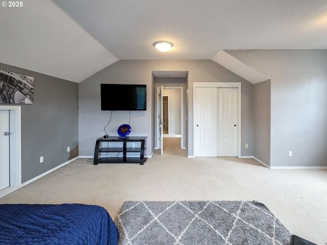 22297 Ne FAILING St, Fairview, OR 97024