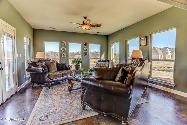 179 Palomino, Holly Springs, MS 38635