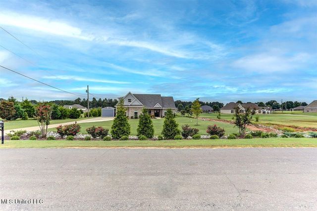 179 Palomino, Holly Springs, MS 38635