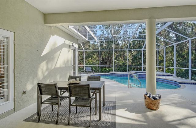 8127 ABINGDON COURT, Bradenton, FL 34201