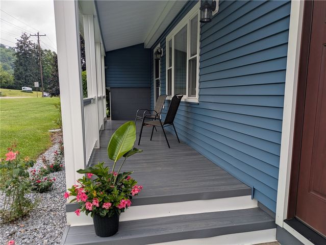 1525 South Avenue, Lewis Run, PA 16738