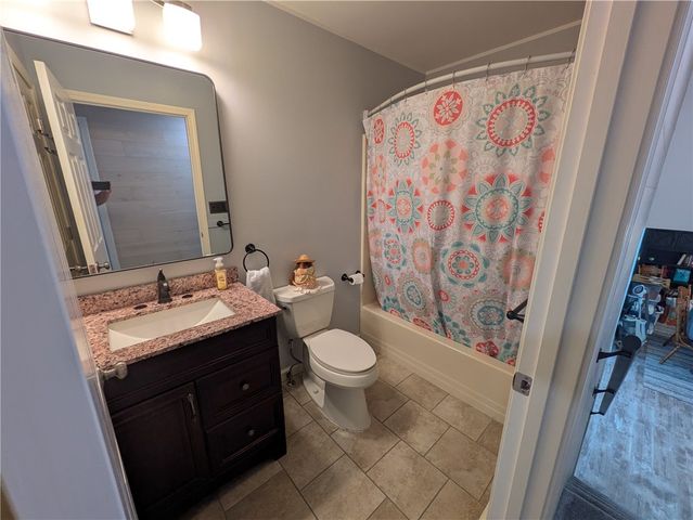 1525 South Avenue, Lewis Run, PA 16738