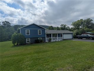 1525 South Avenue, Lewis Run, PA 16738